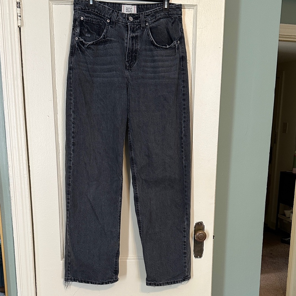 BDG Charcoal Gray Tapered Baggy Jeans | Size 28